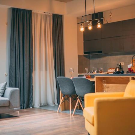 Apartment Sixteen Tbilisi Exterior photo