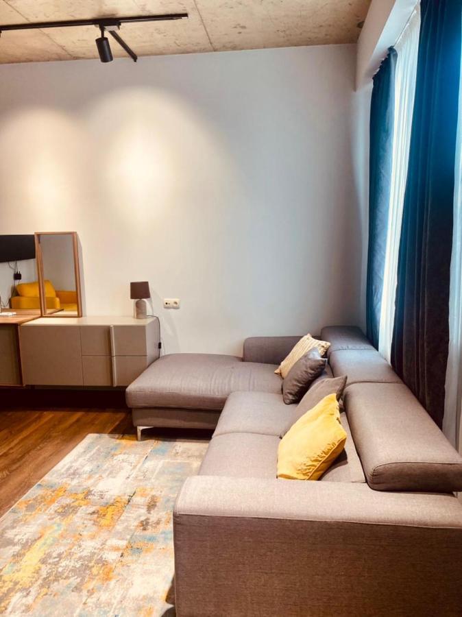 Apartment Sixteen Tbilisi Exterior photo